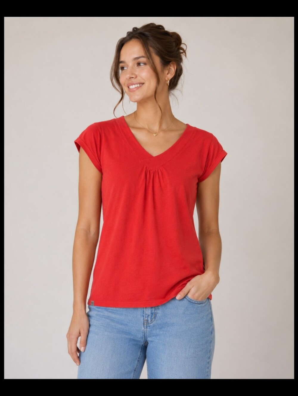 Like New MEC Red Active Top